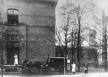 1895