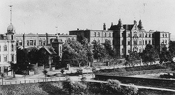 1900
