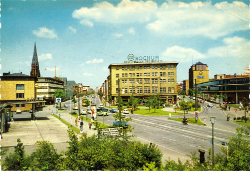 Berliner Platz mit Handelshof