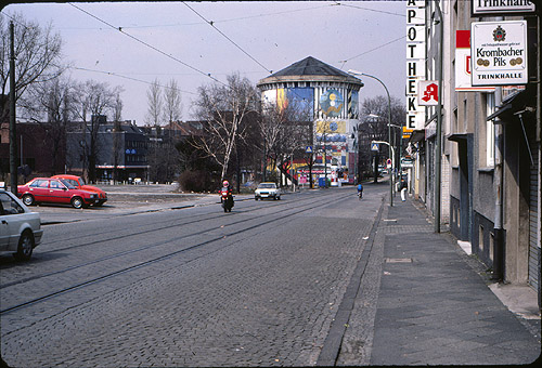 Universitäts-Straße