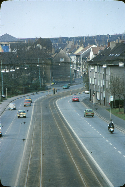 Wiemelhauser Straße von der Brücke Steinring gesehen